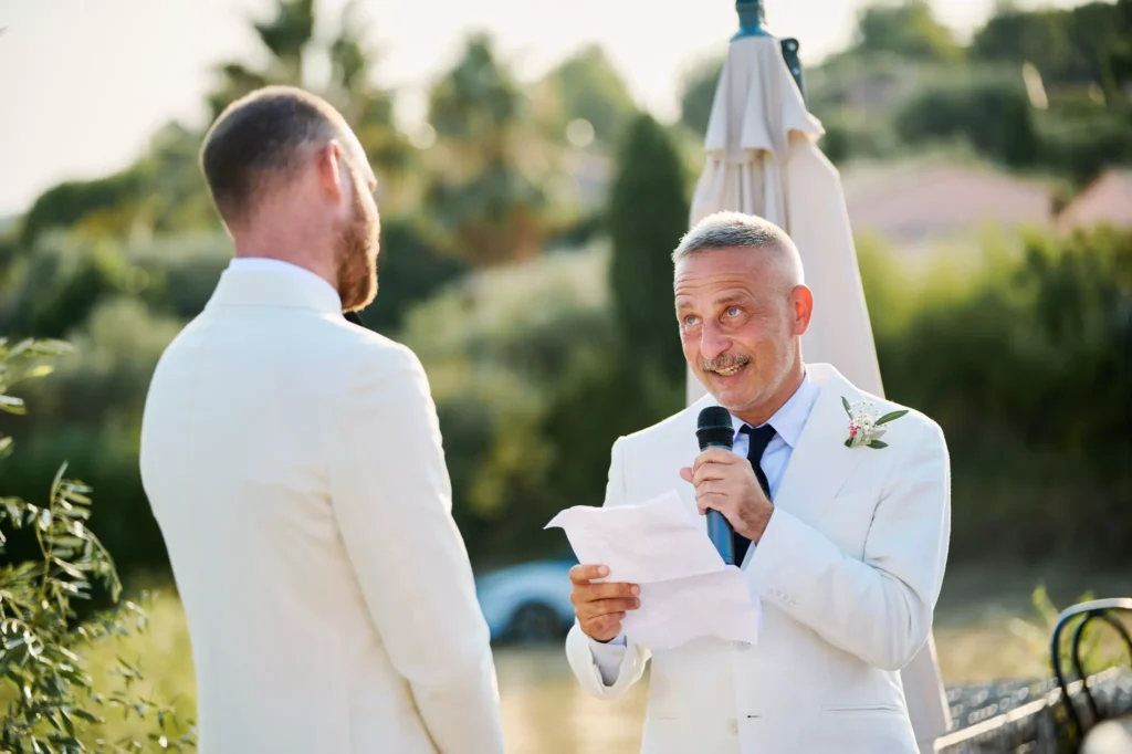 discours cérémonie laïque les alpilles