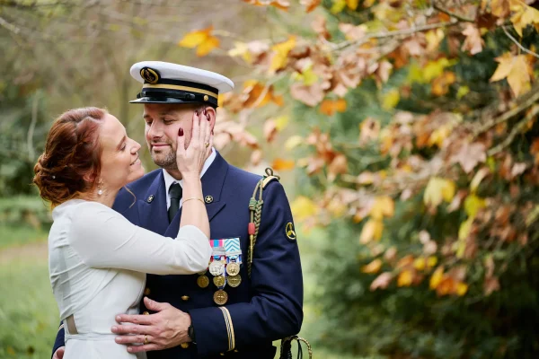 mariés militaires en automne dans le Var